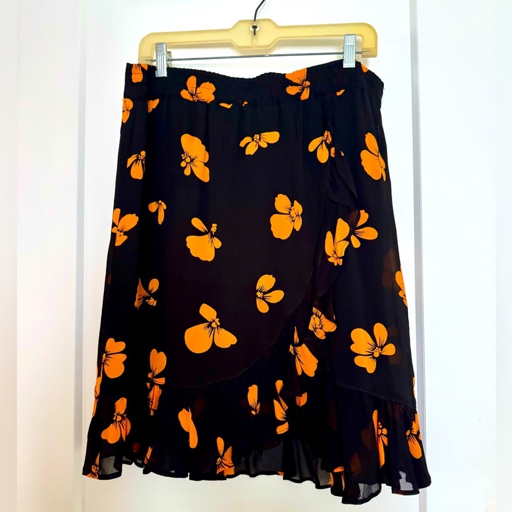 Catherine Malandrino Black & Orange Ruffled Skirt. Pull on. Excellent Cond. SZ L